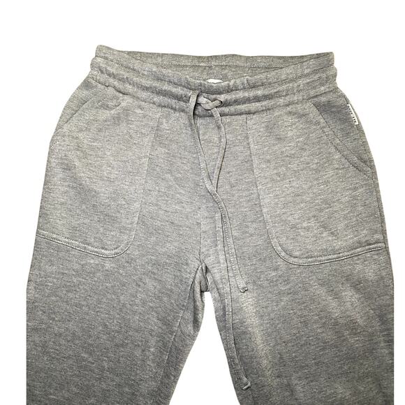 Rae Dunn - NWT- Grey Pajama Full Set - Soft, Cozy, and Stylish! - Picture 5 of 15